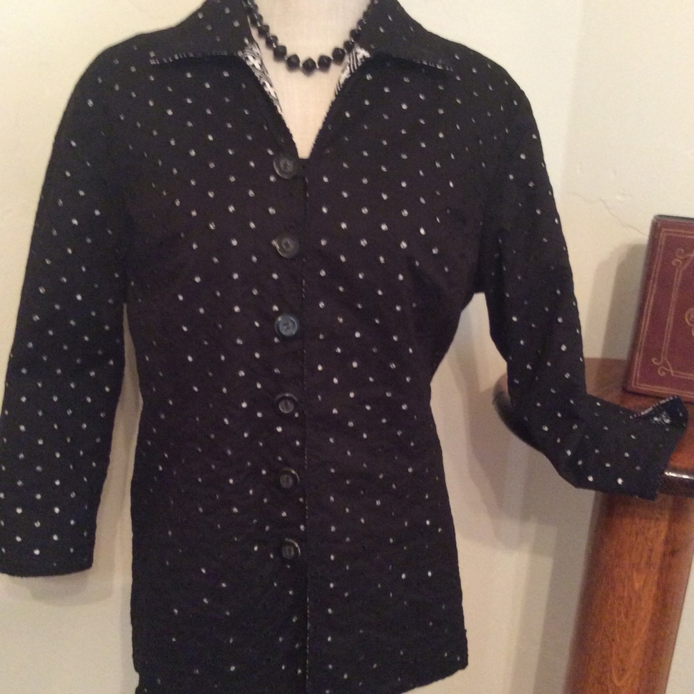 Women's Reversible Half Sleeve Front Button Jacket - image 1